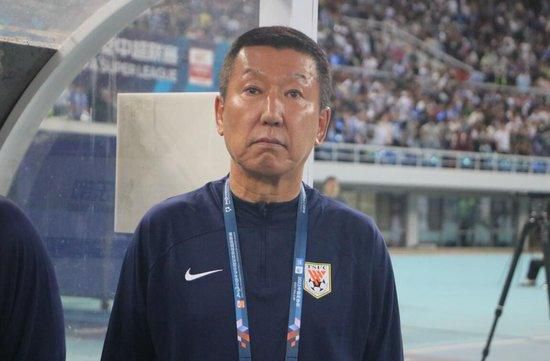 操屁股视频