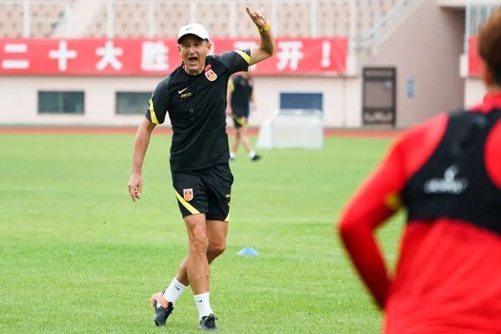 欧美成人免费公开播放